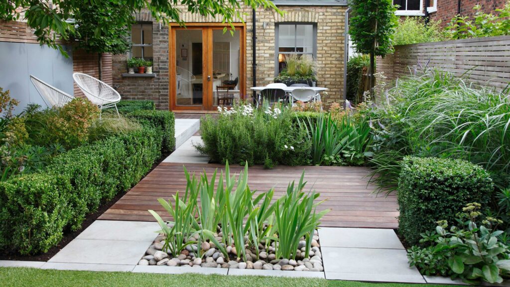 How to Create a Small Garden at Home